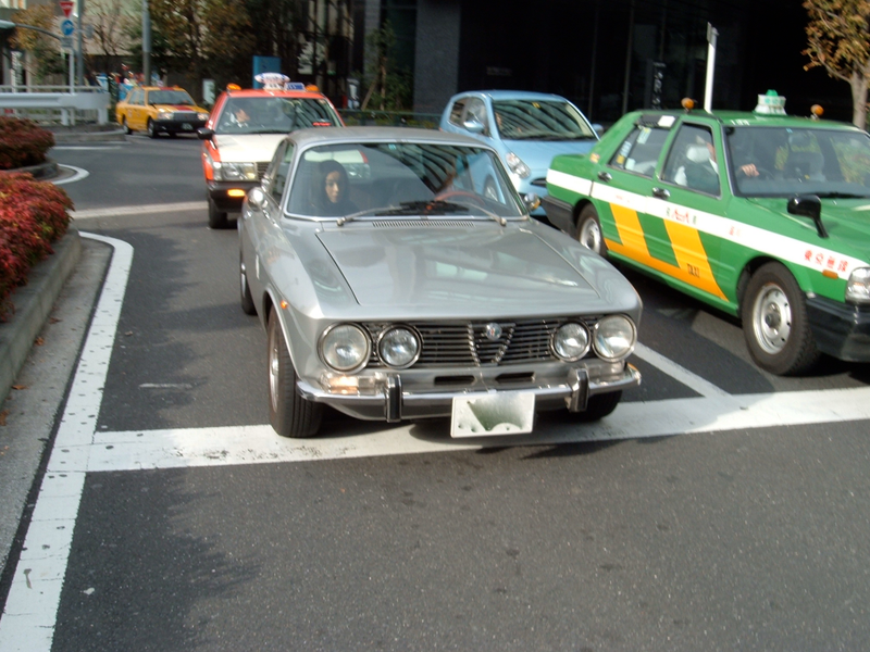Illustration for article titled Seen On The Streets: Tokyo VS Kyoto